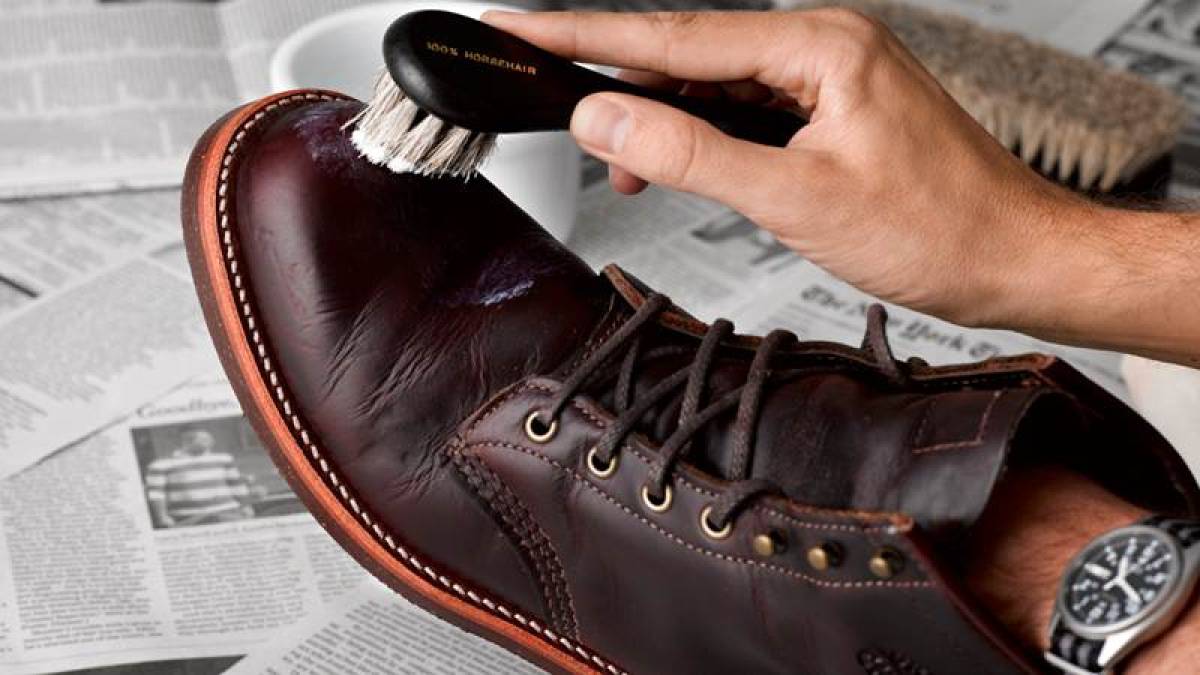 How to Repair Scratched Leather Boots 